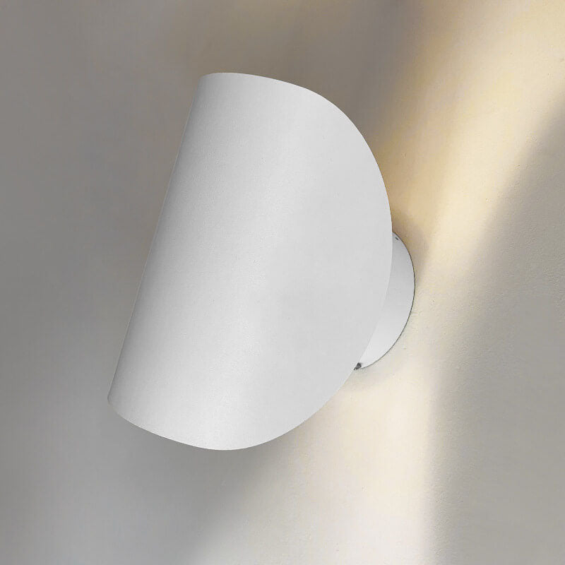 Curved Arc Iron Wall Lamp