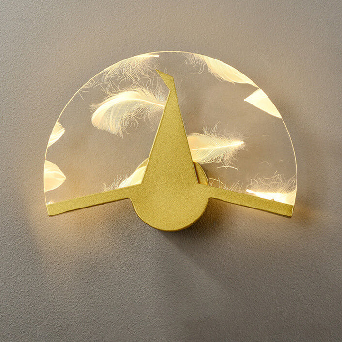 Feather Effect Acrylic Geometric Wall Lamp