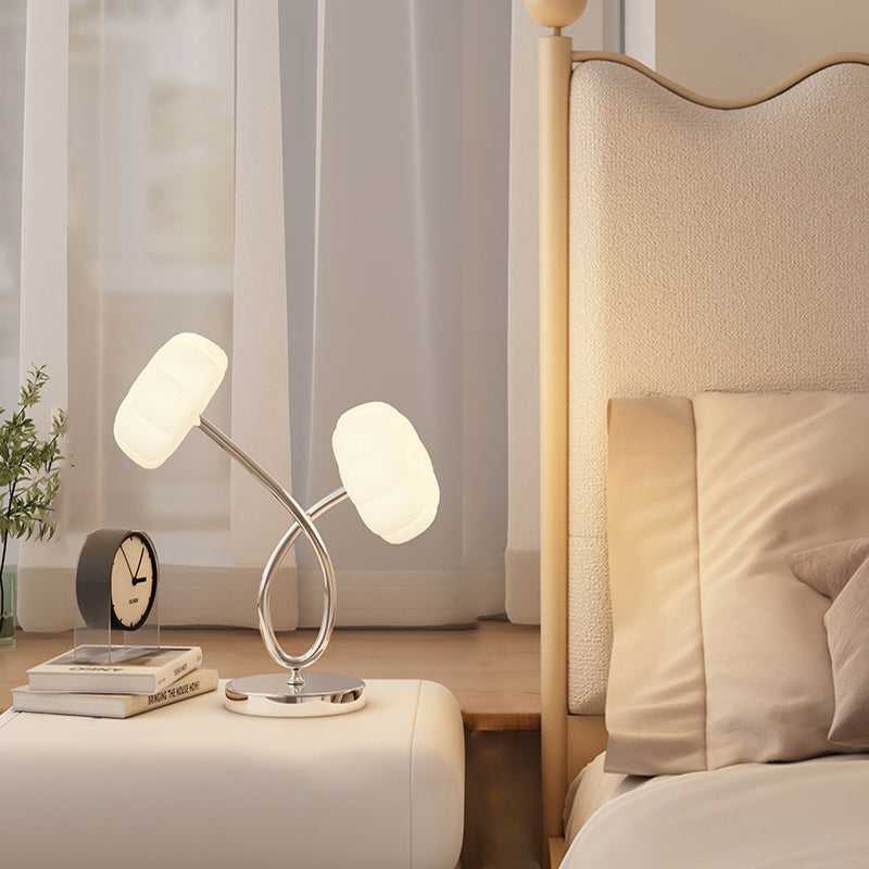 Crossed Flowers Iron Plastic Table Lamp