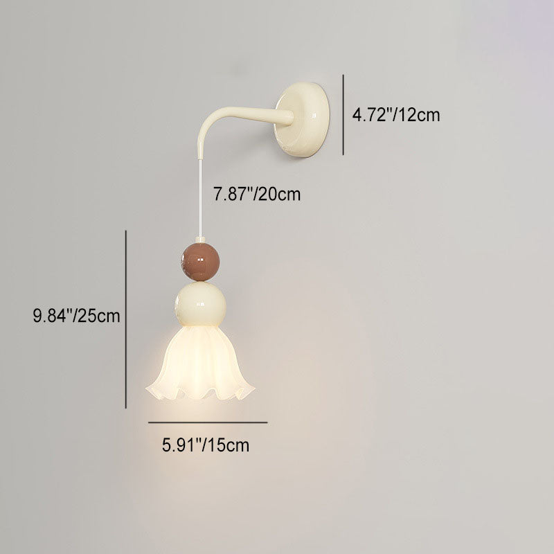 Round Gourd Petal Hardware Wall Lamp