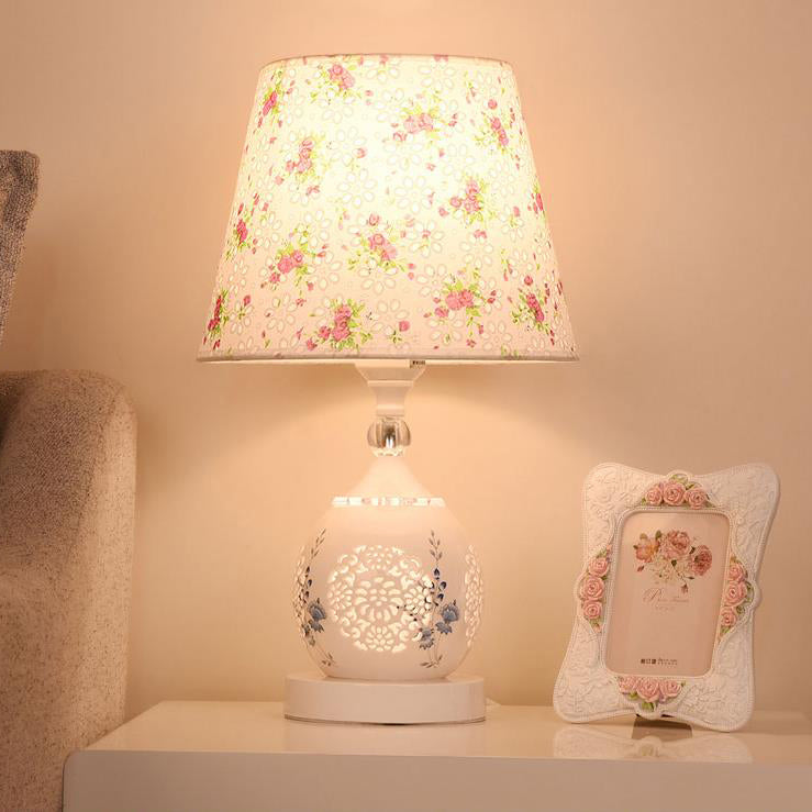 Style Ceramic Table Lamp