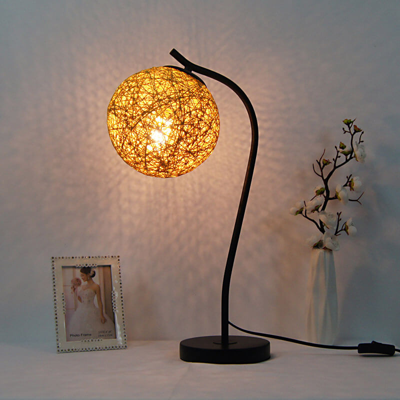 Style Twine Rattan Ball Table Lamp