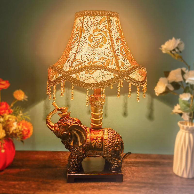 Elephant Round Fabric Resin Table Lamp